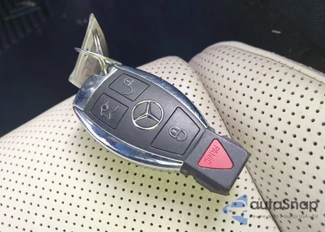 2017 Mercedes-Benz C 300 z USA, uszkodzony, nr VIN WDDWK4JB0HF507393